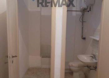 Bagno - Two-room apartment VIA MICHELANGELO
 
230, Palermo - photo 6