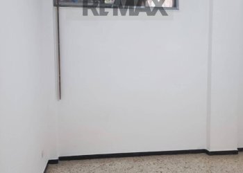 Stanza vuota - Two-room apartment VIA MICHELANGELO
 
230, Palermo - photo 14