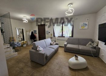 Soggiorno - Casa semi indipendente via Segesta
 
4, Terrasini - foto 25