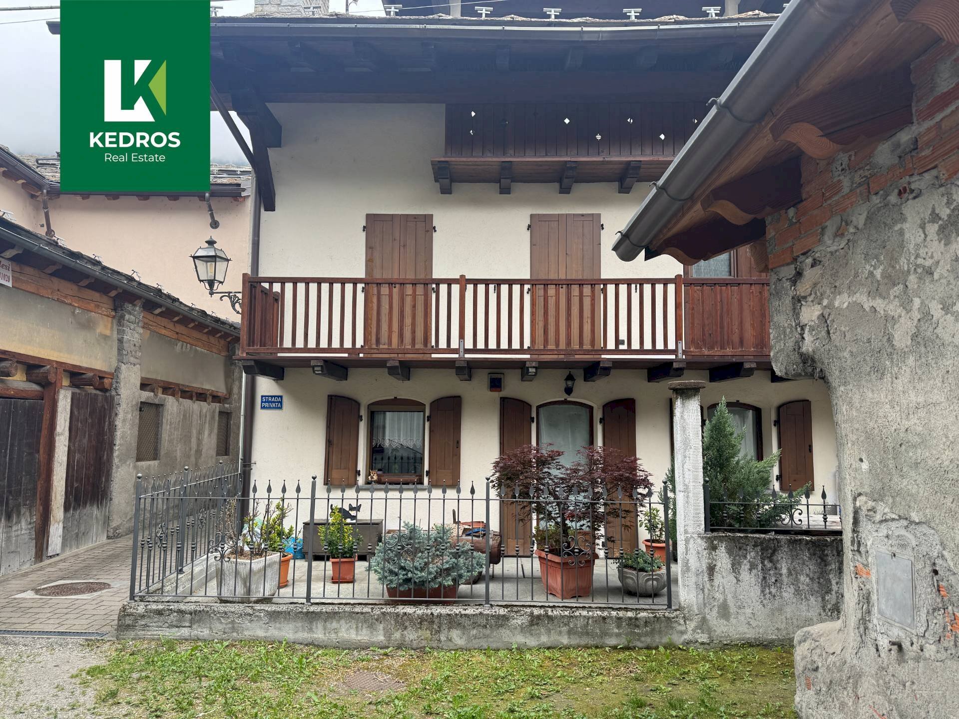 Foto 1 - Three-room apartment Vicolo Lord Lochey
 
10, Morgex - photo 1