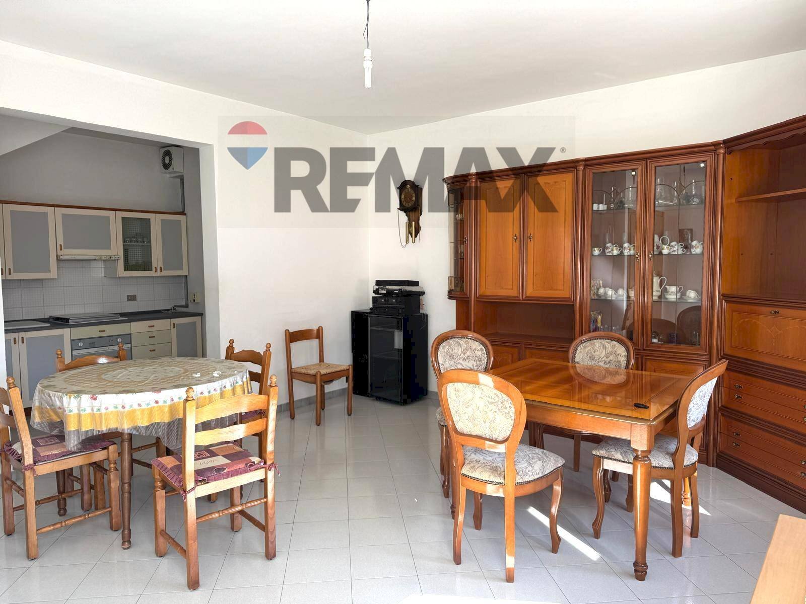 Sala da pranzo - Casa indipendente Via Occhipinti
52-54, Modica - foto 3