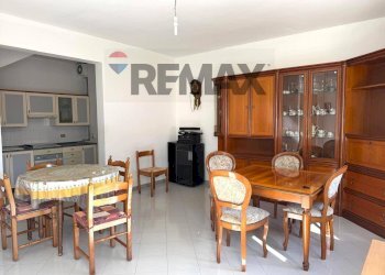 Sala da pranzo - Casa indipendente Via Occhipinti
 
52-54, Modica - foto 3