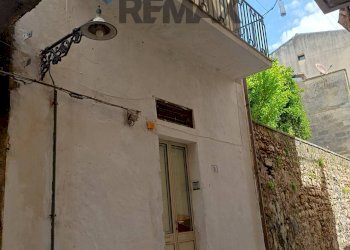Edificio all\'aperto - Casa indipendente S. Alberto
 
9, Ragusa - foto 13