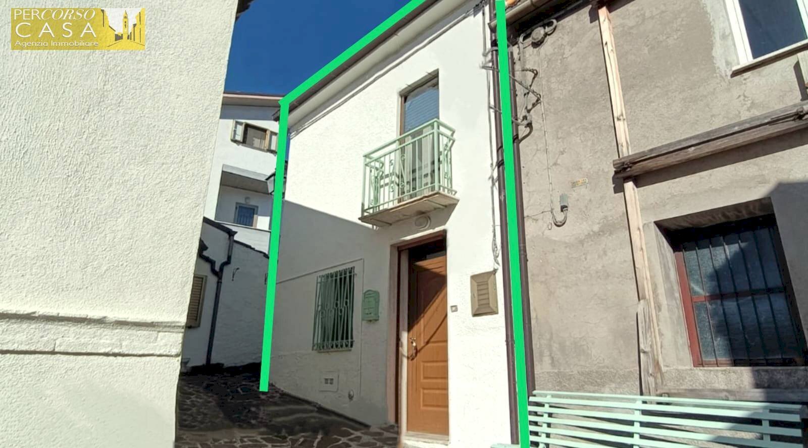 Foto 1 - Casa indipendente Frazione Rocciano, Teramo - foto 1
