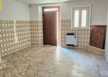 Foto 2 - Casa indipendente Frazione Rocciano, Teramo - foto 2