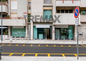 Edificio all\'aperto - Shop Piazza Unita' D'italia
 
13/G, Palermo - photo 6