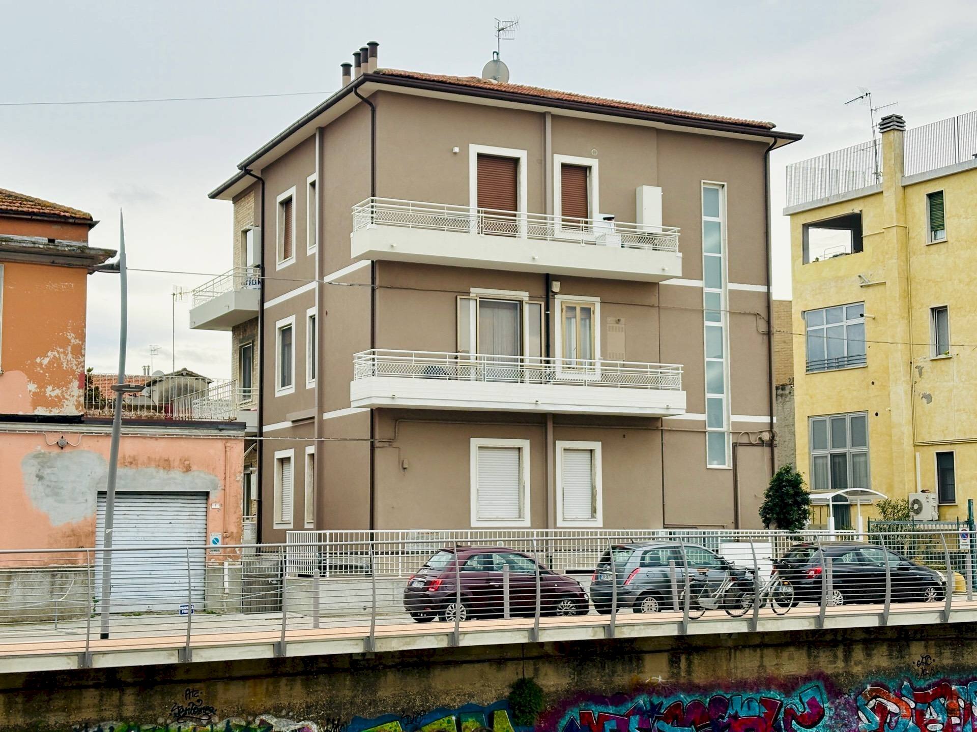 Foto 1 - Magazzino via montello
 
6, San Benedetto del Tronto - foto 1