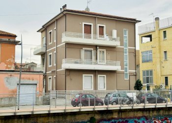 Foto 1 - Magazzino via montello
 
6, San Benedetto del Tronto - foto 1