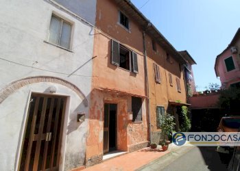 Foto 1 - Independent house Via Della Gora, Buti - photo 1