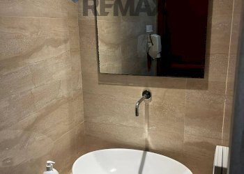 Bagno - Attività Commerciale Via Velasquez
 
27, Palermo - foto 7