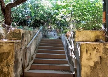 Scale - Independent house Via Trapani
 
126, Valderice - photo 8