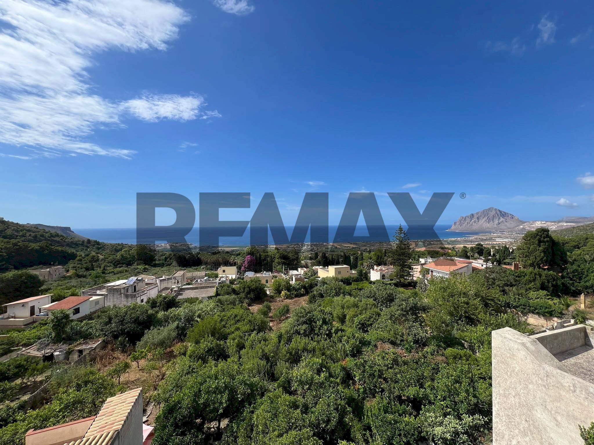 Vista delle montagne - Casa indipendente Via vespri
 
347, Valderice - foto 1