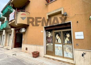 Edificio all\'aperto - Independent house Via vespri
 
347, Valderice - photo 6