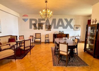 Sala da pranzo - Independent house Via vespri
 
347, Valderice - photo 9