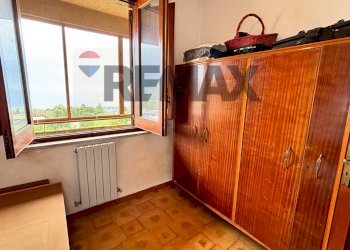 Camera / camera da letto - Independent house Via vespri
 
347, Valderice - photo 25