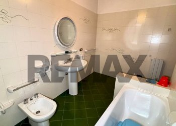 Bagno - Casa indipendente Via vespri
 
347, Valderice - foto 32