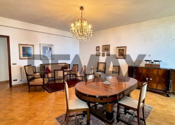 Sala da pranzo - Casa indipendente Via vespri
 
347, Valderice - foto 37