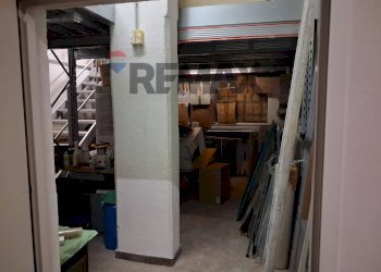 Dispensa di stoccaggio - Warehouse Via Angelo Bertolini
 
4, Bari - photo 7
