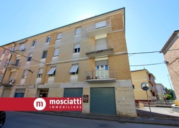 Foto 2 - Appartamento Via Kennedy
 
32, Matelica - foto 2