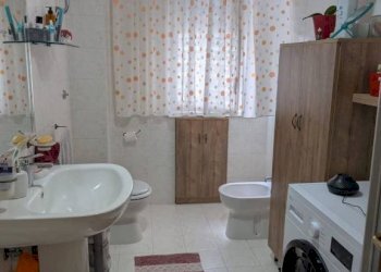 Bagno - Apartment via Generale Giorgio Basta, 62, Taranto - photo 16