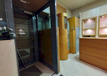 Interno palazzo - Negozio corso Giuseppe Garibaldi, 97, Rho - foto 8