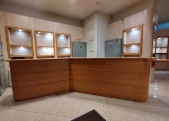 Interno non residenziale - Negozio corso Giuseppe Garibaldi, 97, Rho - foto 22