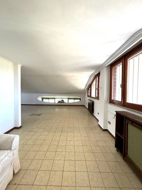 Salone - Attic via Santo Janni, Formia - photo 2
