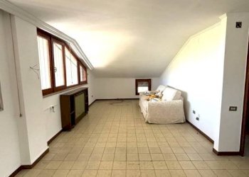 Stanza non arredata - Attic via Santo Janni, Formia - photo 3