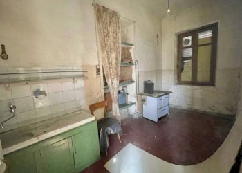 Cucina - Appartamento via Francesco Crispi, Novi Ligure - foto 8