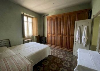 Camera da letto - Appartamento via Francesco Crispi, Novi Ligure - foto 11
