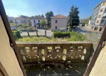 Balcone - Appartamento via Francesco Crispi, Novi Ligure - foto 16