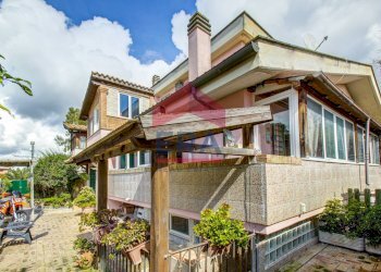 Facciata - Villa a Schiera Via Bronzolo
 
20, Roma - foto 1