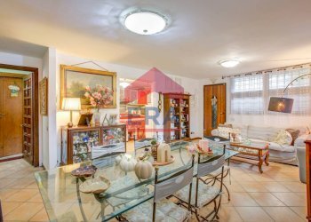 ambiente - Villa a Schiera Via Bronzolo
 
20, Roma - foto 7