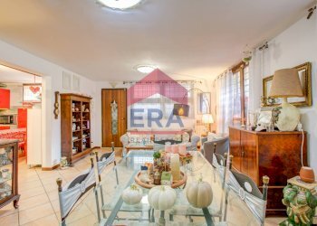 ambiente - Villa a Schiera Via Bronzolo
 
20, Roma - foto 8