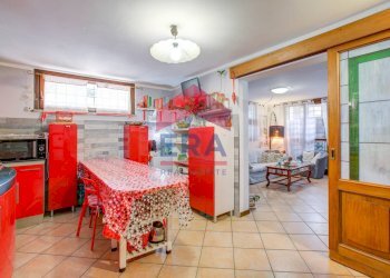 zona pranzo - Villa a Schiera Via Bronzolo
 
20, Roma - foto 9