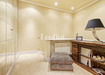 Stanza arredata - Villa via Cardinale Maurizio, 36, Torino (zona Borgo Po) - foto 26