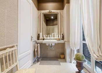 Interno palazzo - Villa via Cardinale Maurizio, 36, Torino (zona Borgo Po) - foto 39