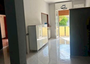 Soggiorno - Trilocale via Giulio Pastore, Motta Visconti - foto 6