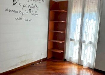 Camera da letto - Trilocale via Giulio Pastore, Motta Visconti - foto 10
