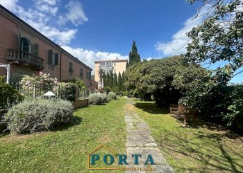 Foto 45 - Trilocale Via Bellavista
 
47, Savona - foto 44