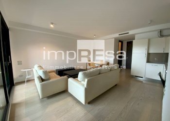 Living - Three-room apartment Piazza delle Istituzioni
 
42, Treviso - photo 5