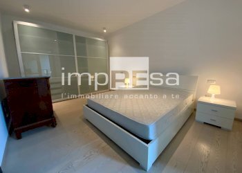 Camera matrimoniale - Three-room apartment Piazza delle Istituzioni
 
42, Treviso - photo 10