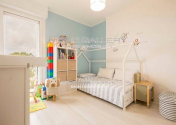 Camera da letto - Three-room apartment via dei Narcisi, Genova (neighborhood Quarto) - photo 14