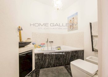 Bagno - Three-room apartment via dei Narcisi, Genova (neighborhood Quarto) - photo 16
