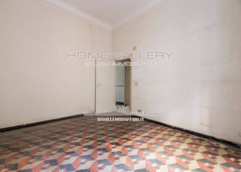 Camera da letto - Bilocale via Ponterotto, Genova (zona Marassi) - foto 4