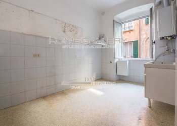 Cucina - Bilocale via Ponterotto, Genova (zona Marassi) - foto 9