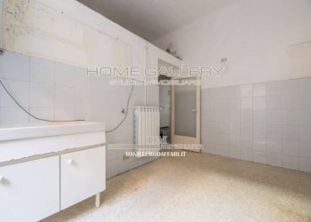 Cucina - Bilocale via Ponterotto, Genova (zona Marassi) - foto 10
