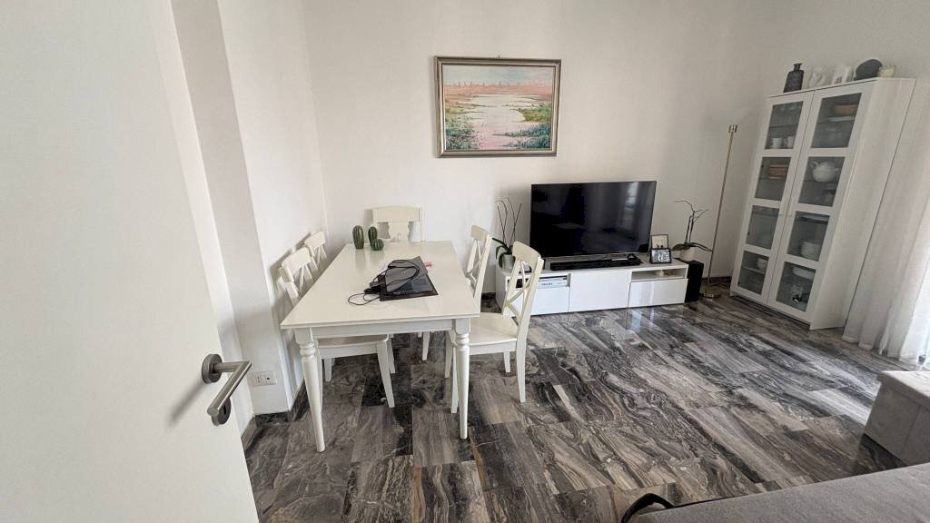 Salone - Bilocale via Cola di Rienzo, 46, Milano - foto 2