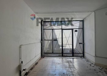 Ricezione / Lobby - Semi-detached house VICO GIACOMO PUCCINI
 
10, Trani - photo 52