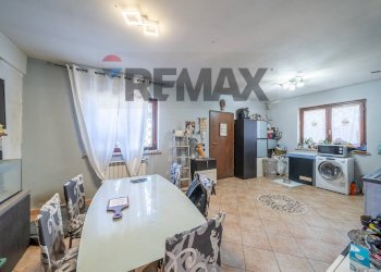 Sala da pranzo - Villa Via Tanaro
 
30, Ardea - photo 2